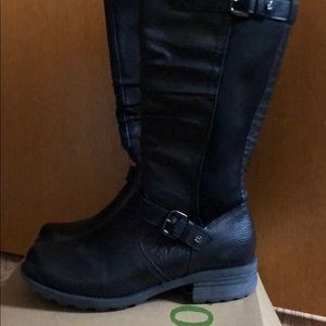 Earth origins boots